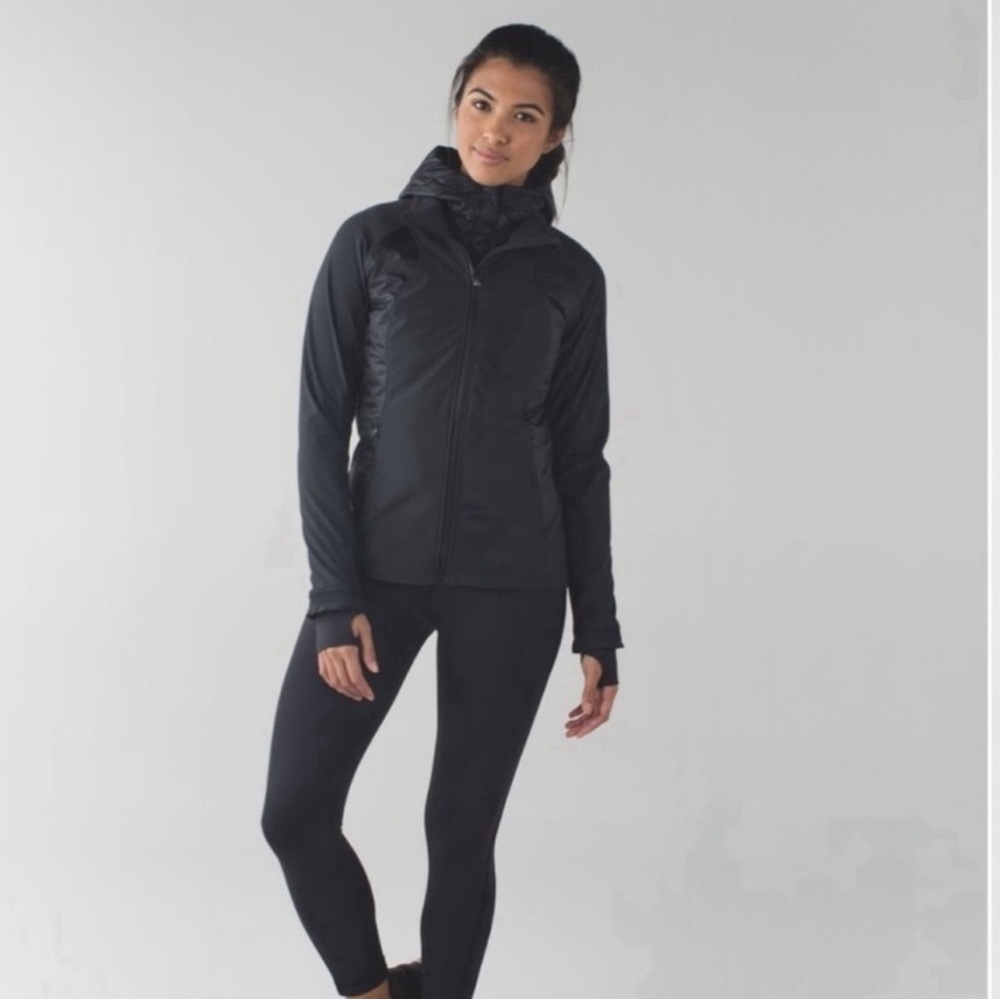 Lululemon Black Wind Runner Soft Shell Jacket 4